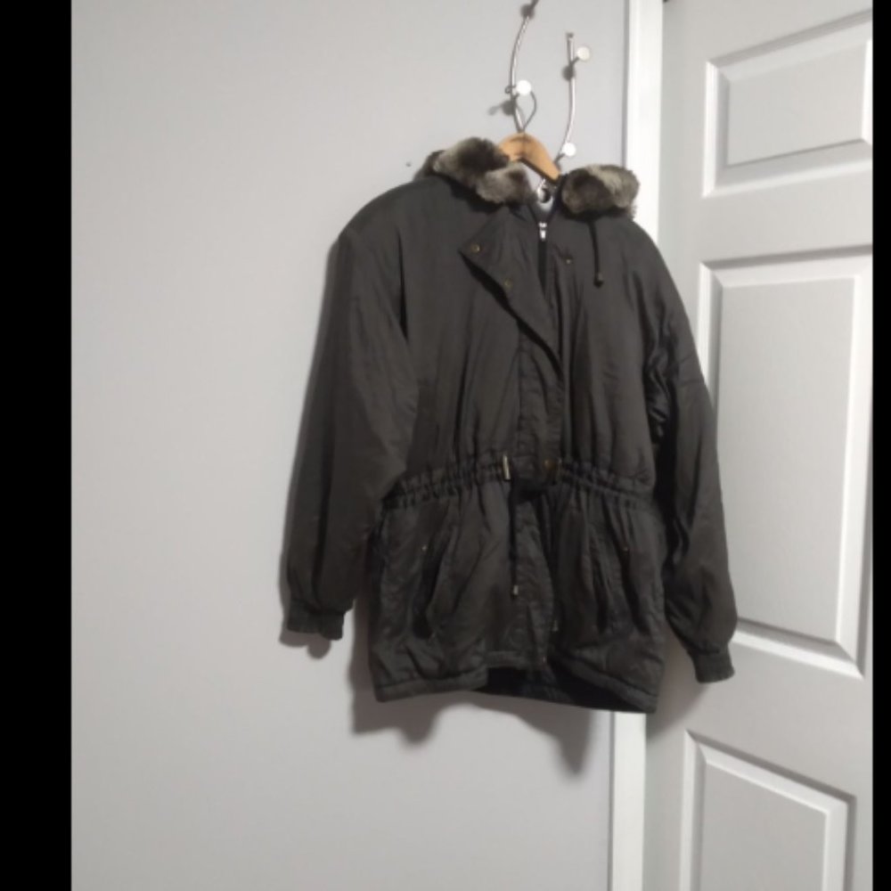 Skea Faux Fur Trim Hooded Jacket Sz 8 Womens
